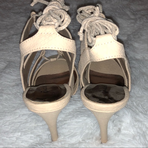 Lace Up Stilettos NWOT - Picture 2 of 8